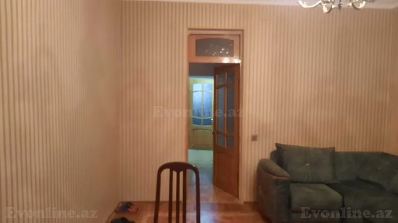 Satılır 3 otaqlı Mənzil Köhnə tikili 82 m² Səbail r. - şəkil 2