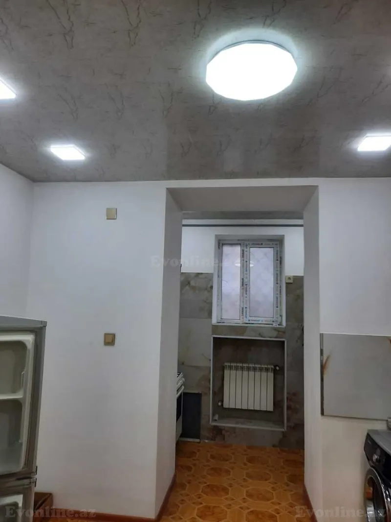 Satılır 3 otaqlı Mənzil Köhnə tikili 82 m² Səbail r. - şəkil 18