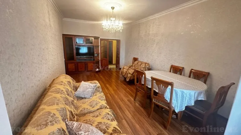 3 otaqlı Mənzil 80 m² Nəsimi r. Kirayə verilir