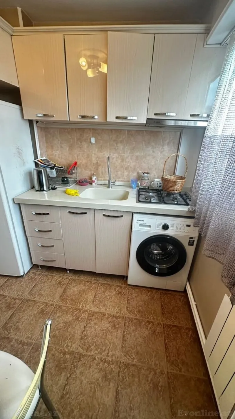 Kirayə verilir 3 otaqlı Mənzil Köhnə tikili 80 m² Nəsimi r. - şəkil 10