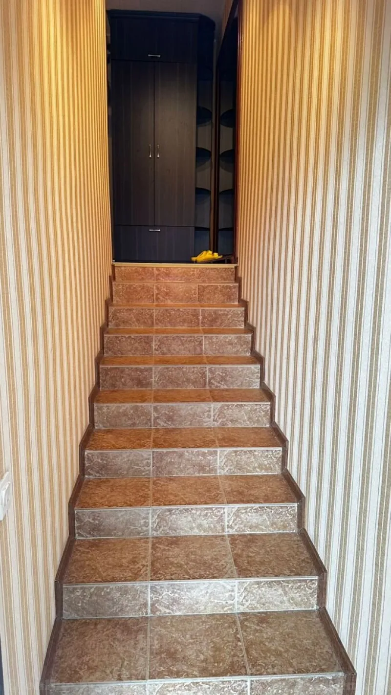 Kirayə verilir 3 otaqlı Mənzil Köhnə tikili 80 m² Nəsimi r. - şəkil 16