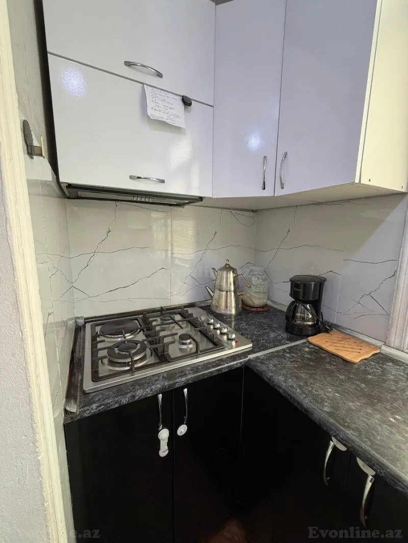 Satılır 3 otaqlı Mənzil Köhnə tikili 78 m² Köhnə Günəşli - şəkil 9