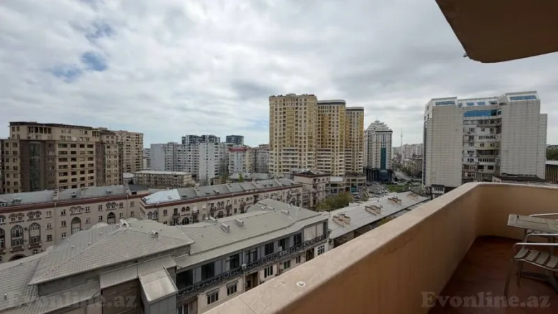 Satılır 4 otaqlı Mənzil Yeni tikili 175 m² Yasamal - şəkil 4