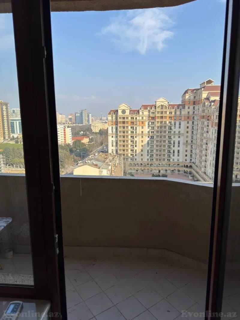 Kirayə verilir 3 otaqlı Mənzil Yeni tikili 145 m² Nizami m. - şəkil 15