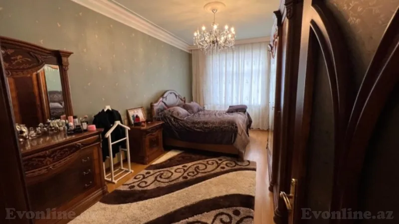 Satılır 4 otaqlı Mənzil Yeni tikili 190 m² Elmlər Akademiyası m. - şəkil 3