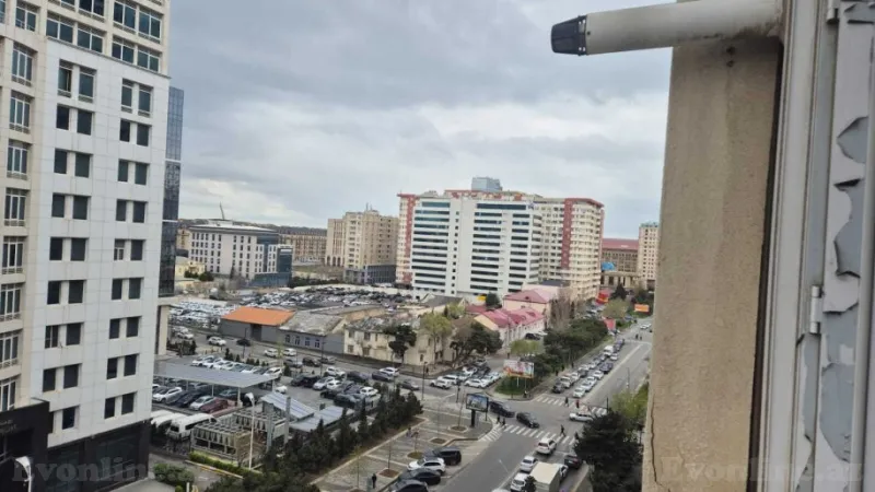 3 otaqlı Mənzil 120 m² Xətai m. Kirayə verilir