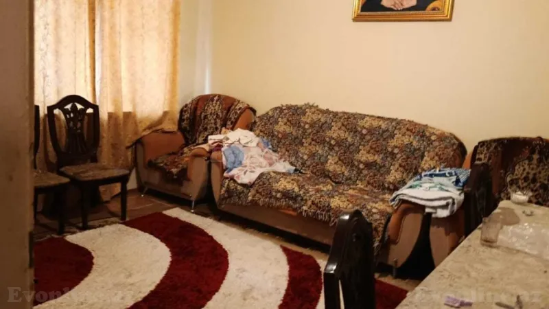 Satılır 2 otaqlı Mənzil Köhnə tikili 72 m² Nəsimi r. - şəkil 3