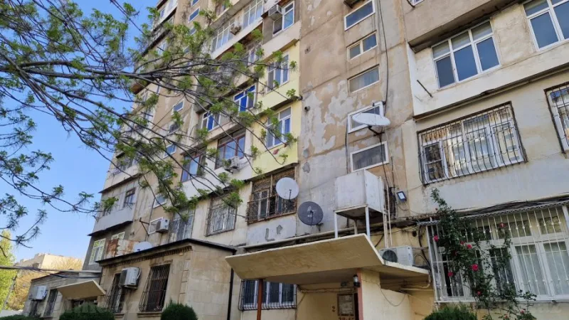 2 otaqlı Mənzil 50 m² 6-cı mikrorayon Kirayə verilir