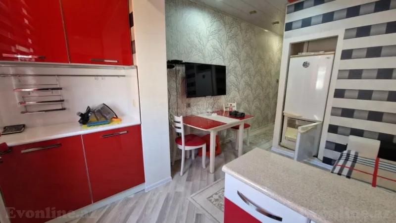 Kirayə verilir 2 otaqlı Mənzil Köhnə tikili 50 m² 6-cı mikrorayon - şəkil 9