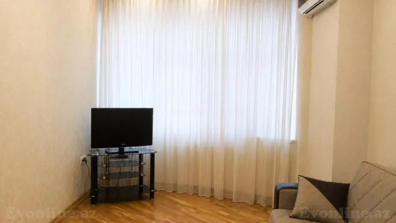 Kirayə verilir 3 otaqlı Mənzil Yeni tikili 85 m² İnşaatçılar m. - şəkil 3