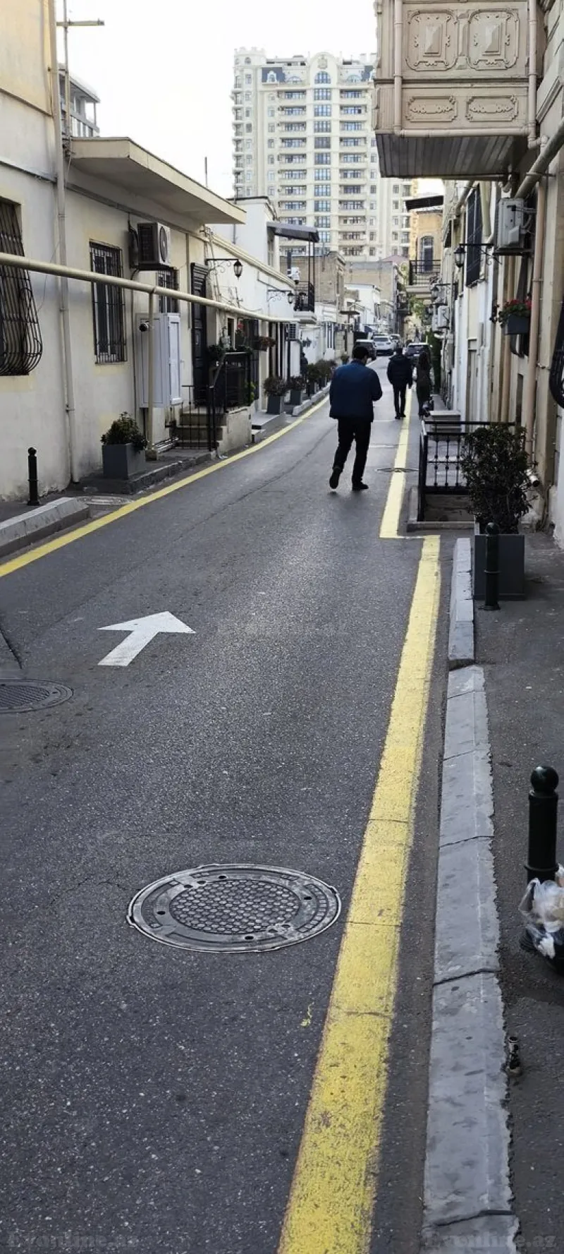 Kirayə verilir 1 otaqlı Mənzil Köhnə tikili 40 m² Sahil m. - şəkil 4