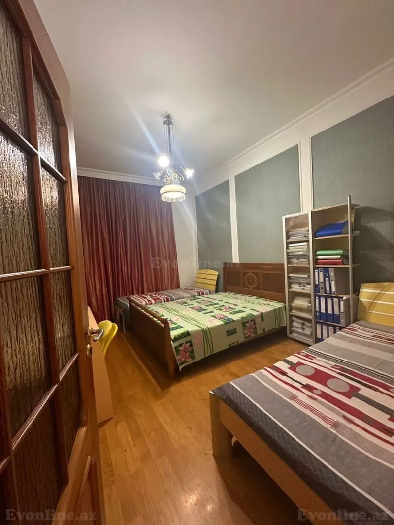 Satılır 4 otaqlı Mənzil Yeni tikili 204 m² 28 May m. - şəkil 10