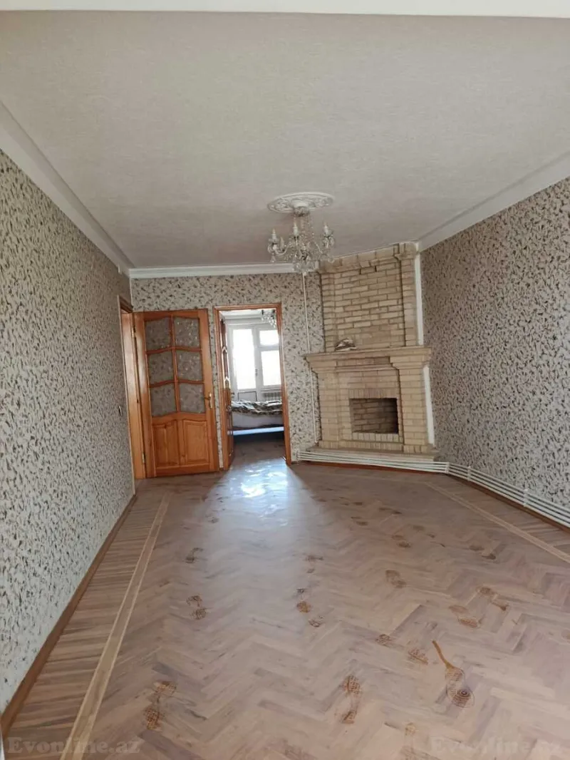 Satılır 3 otaqlı Mənzil Köhnə tikili 57 m² Gənclik m. - şəkil 3