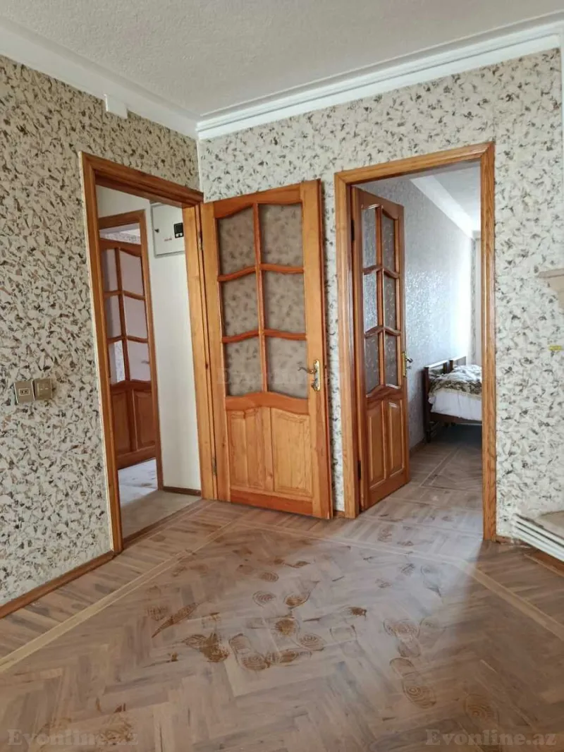 Satılır 3 otaqlı Mənzil Köhnə tikili 57 m² Gənclik m. - şəkil 9