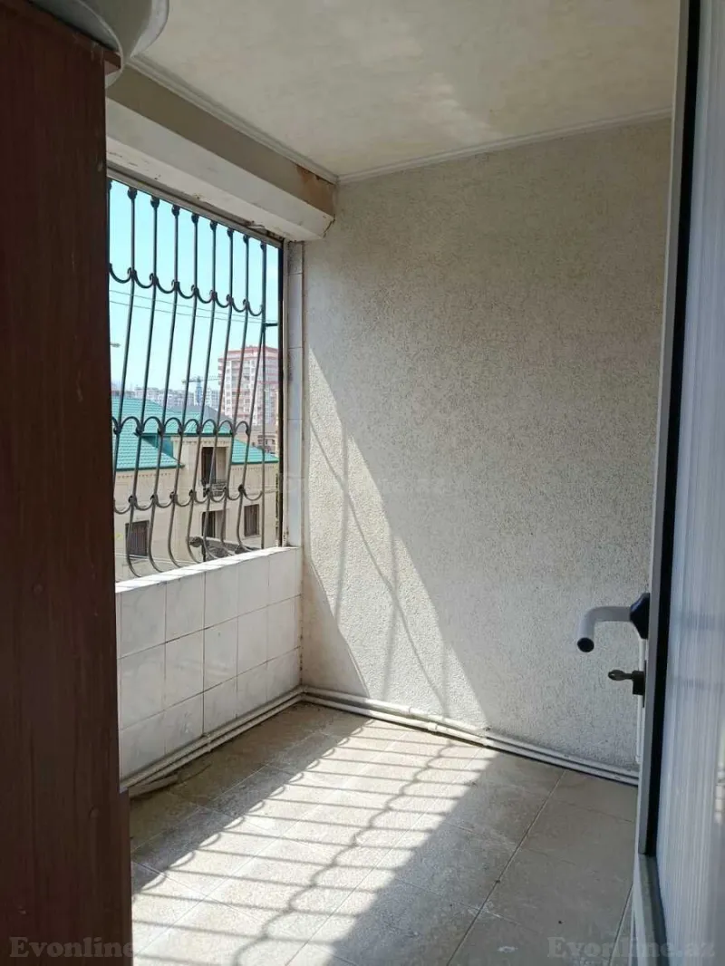 Satılır 3 otaqlı Mənzil Köhnə tikili 57 m² Gənclik m. - şəkil 20