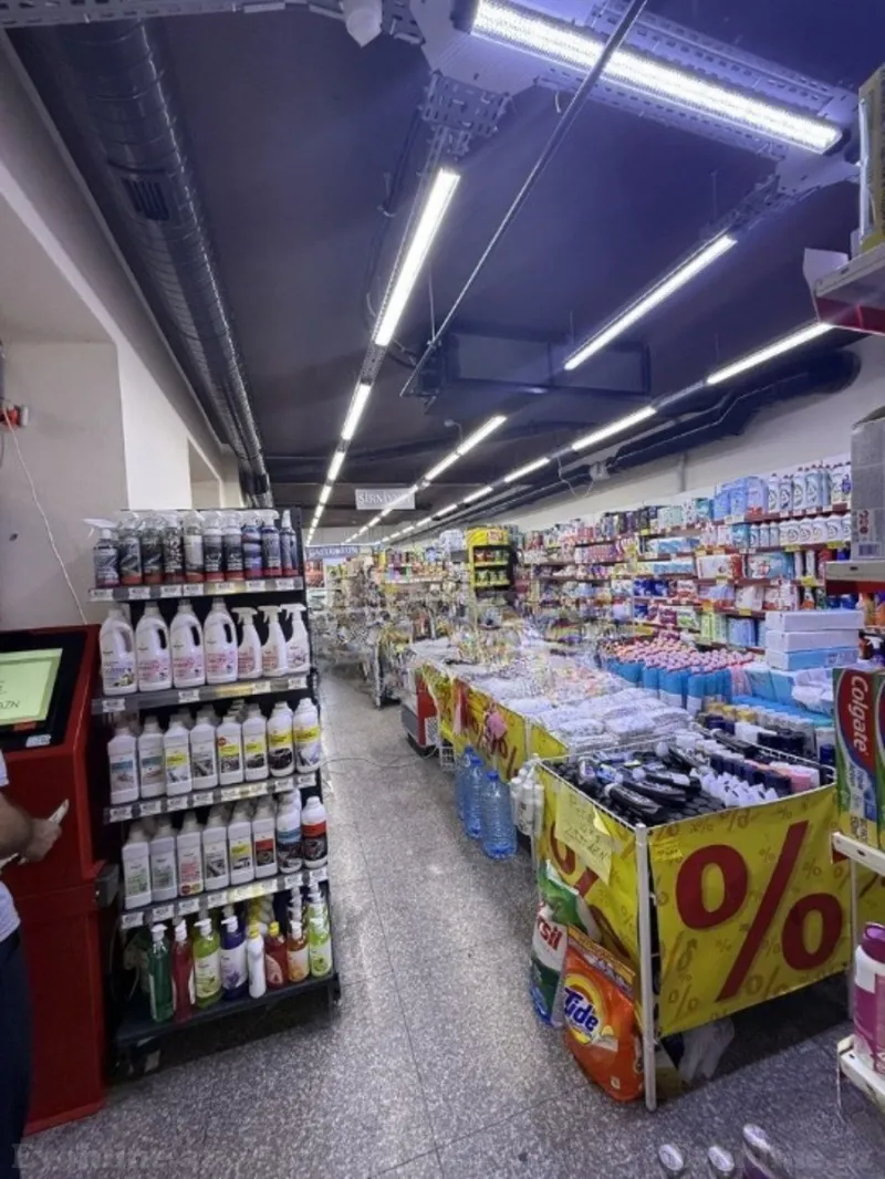 Obyekt 200 m² Elmlər Akademiyası m. Satılır