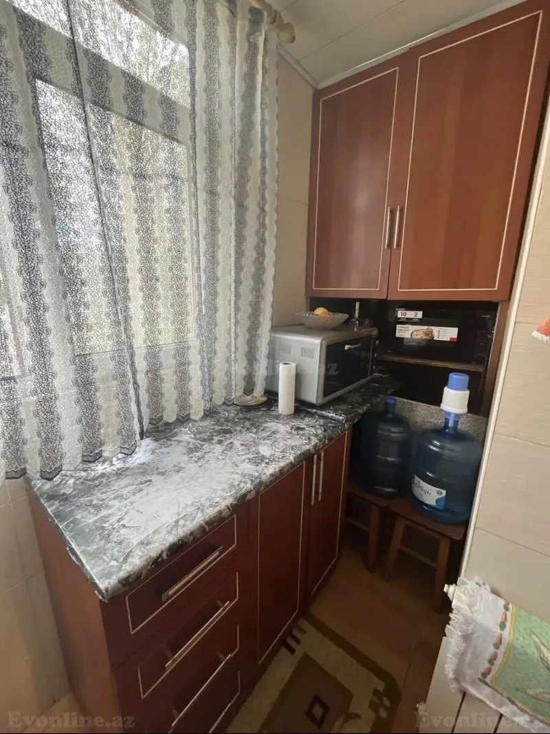 Satılır 2 otaqlı Mənzil Köhnə tikili 40 m² Xalqlar Dostluğu m. - şəkil 6