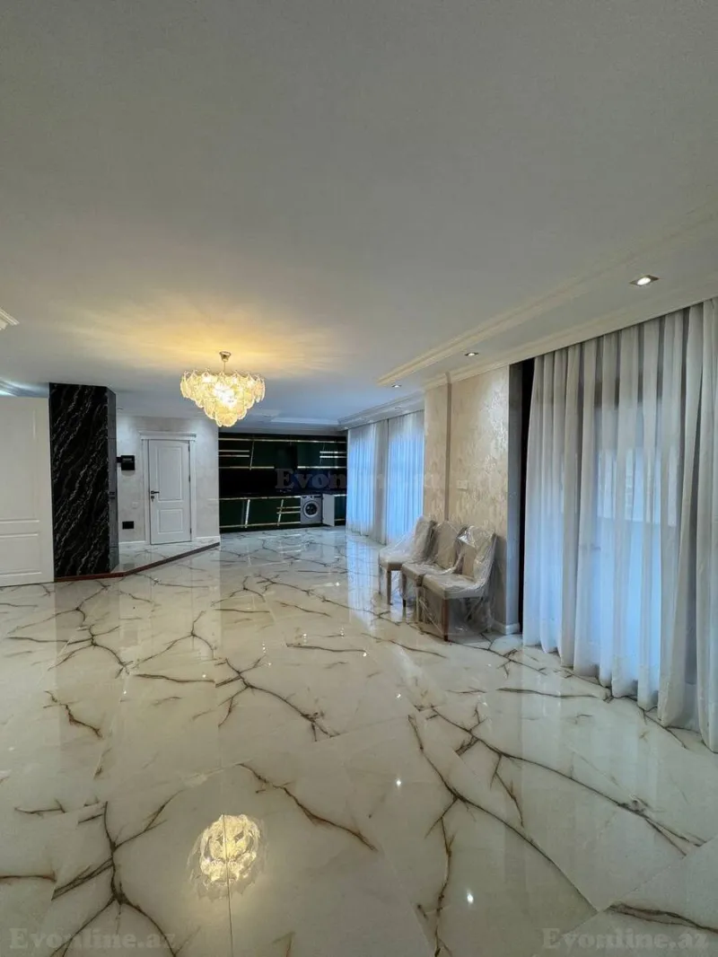 Satılır 4 otaqlı Mənzil Yeni tikili 130 m² Bayıl - şəkil 3