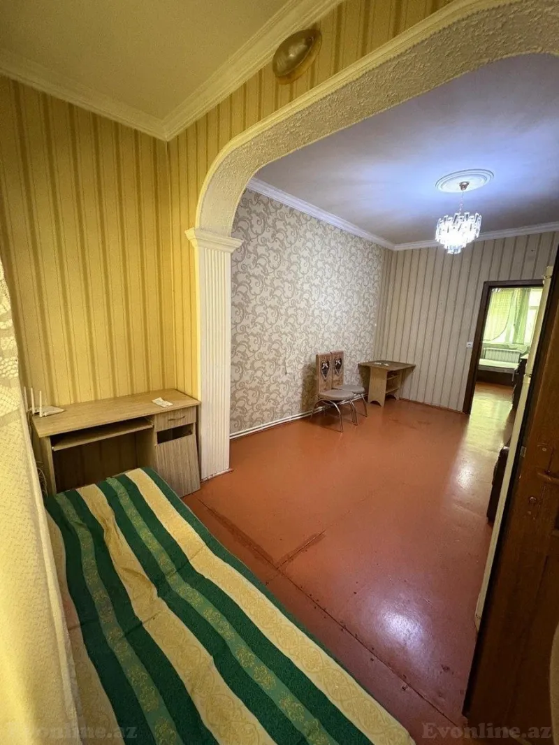 2 otaqlı Mənzil 50 m² 2-ci mikrorayon Satılır