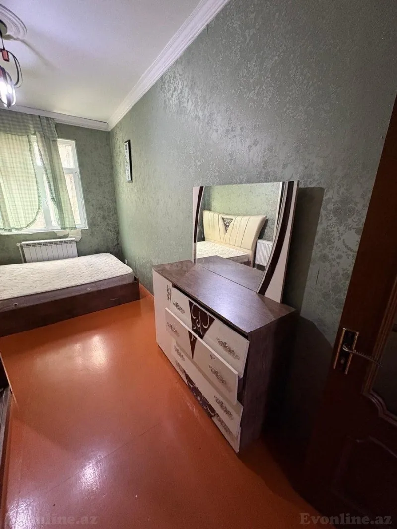 Satılır 2 otaqlı Mənzil Köhnə tikili 50 m² 2-ci mikrorayon - şəkil 12