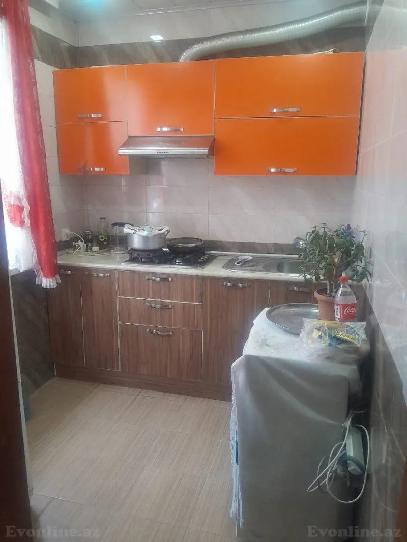 Satılır 2 otaqlı Mənzil Köhnə tikili 50 m² 4-cü mikrorayon - şəkil 8