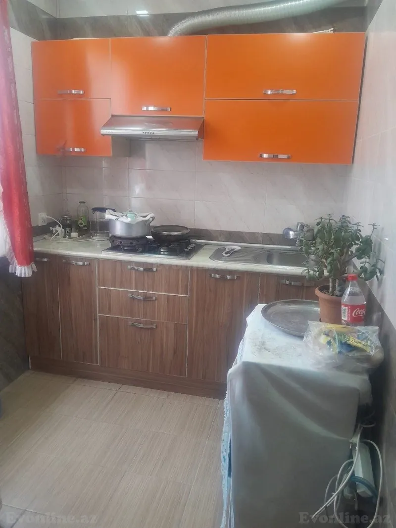 Satılır 2 otaqlı Mənzil Köhnə tikili 50 m² 4-cü mikrorayon - şəkil 9