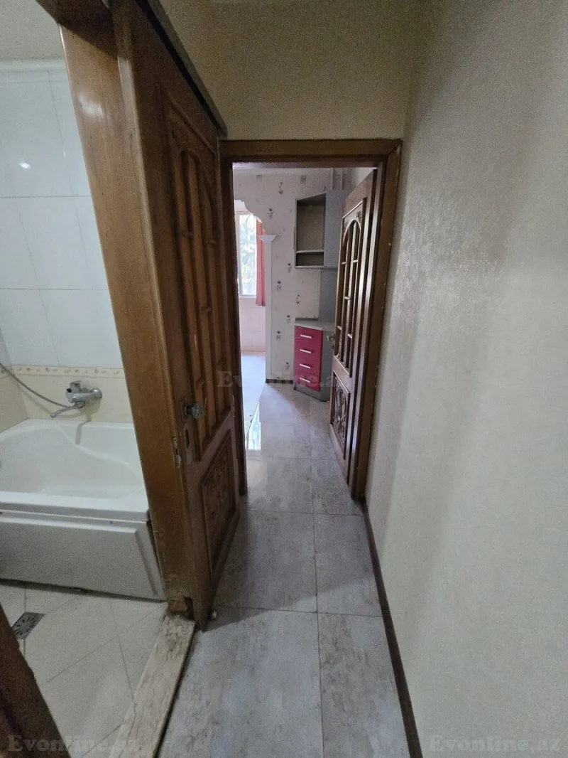 Kirayə verilir 3 otaqlı Mənzil Köhnə tikili 77 m² Nəsimi r. - şəkil 4