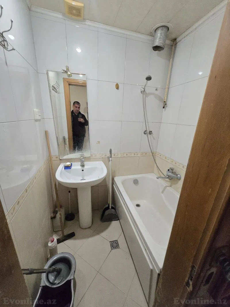 Kirayə verilir 3 otaqlı Mənzil Köhnə tikili 77 m² Nəsimi r. - şəkil 11