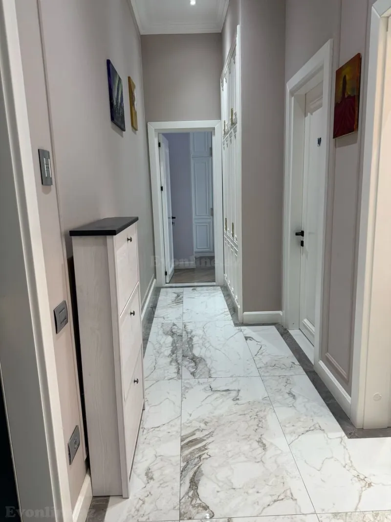 Kirayə verilir 3 otaqlı Mənzil Yeni tikili 70 m² Xətai r. - şəkil 16