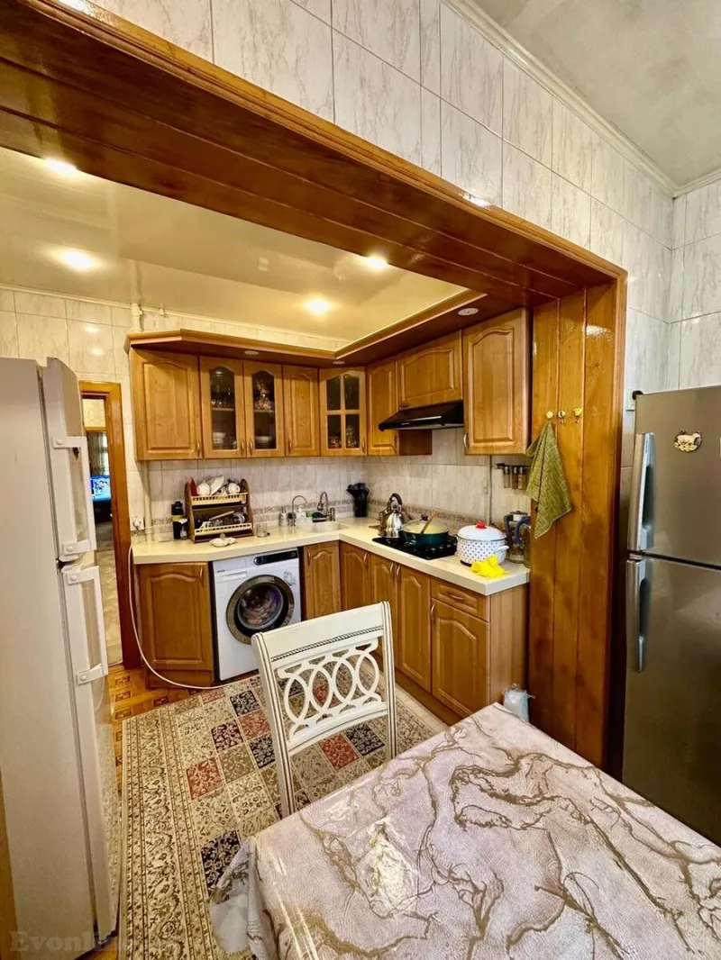 Satılır 5 otaqlı Mənzil Köhnə tikili 130 m² Qara Qarayev m. - şəkil 10