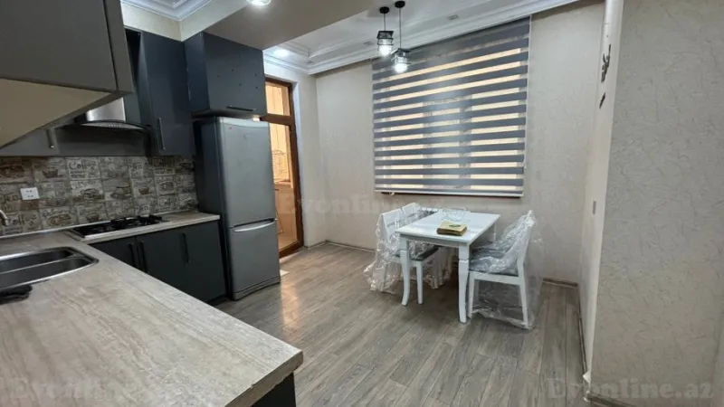 Kirayə verilir 3 otaqlı Mənzil Yeni tikili 126 m² Memar Əcəmi m. - şəkil 4