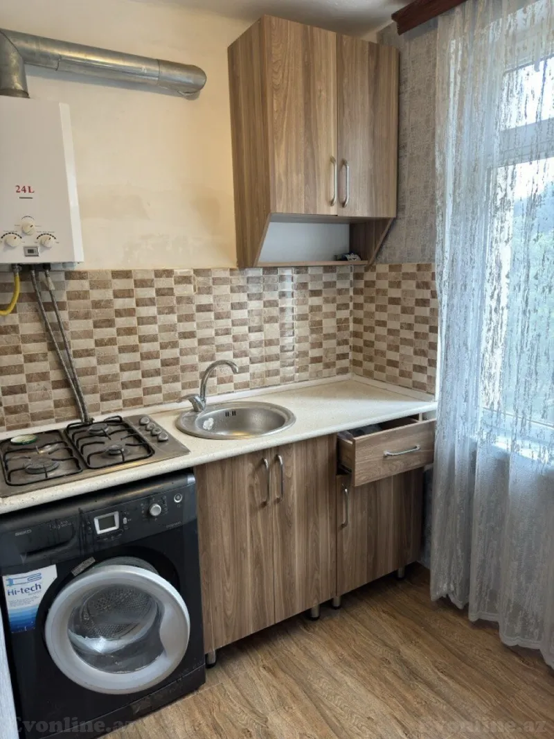 Kirayə verilir 1 otaqlı Mənzil Köhnə tikili 40 m² İnşaatçılar m. - şəkil 3