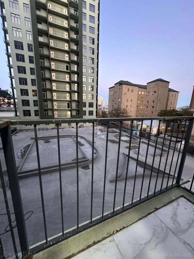 Satılır 2 otaqlı Mənzil Yeni tikili 82 m² Nizami m. - şəkil 9