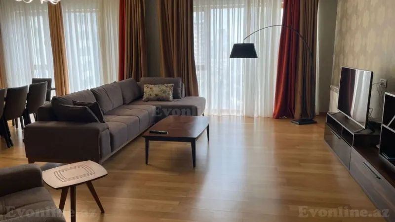 Kirayə verilir 3 otaqlı Mənzil Yeni tikili 191 m² Xətai m. - şəkil 3