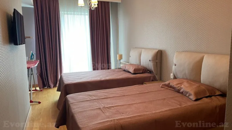 Kirayə verilir 3 otaqlı Mənzil Yeni tikili 191 m² Xətai m. - şəkil 8