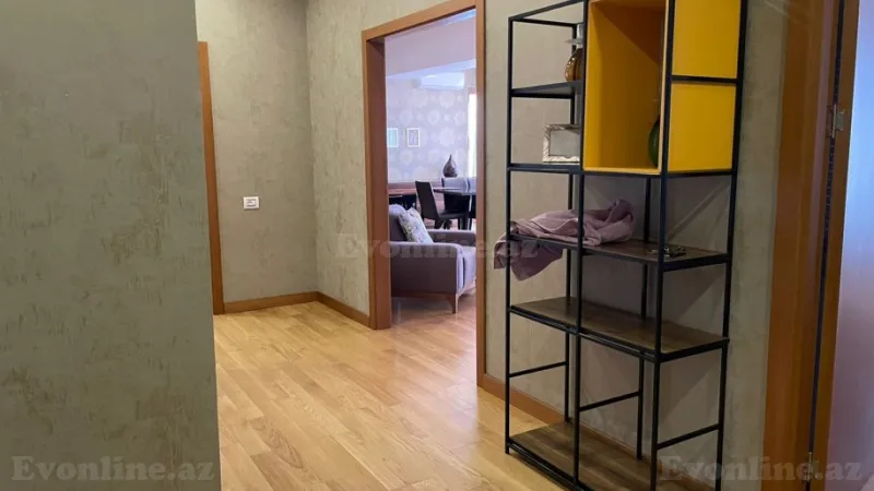 Kirayə verilir 3 otaqlı Mənzil Yeni tikili 191 m² Xətai m. - şəkil 15