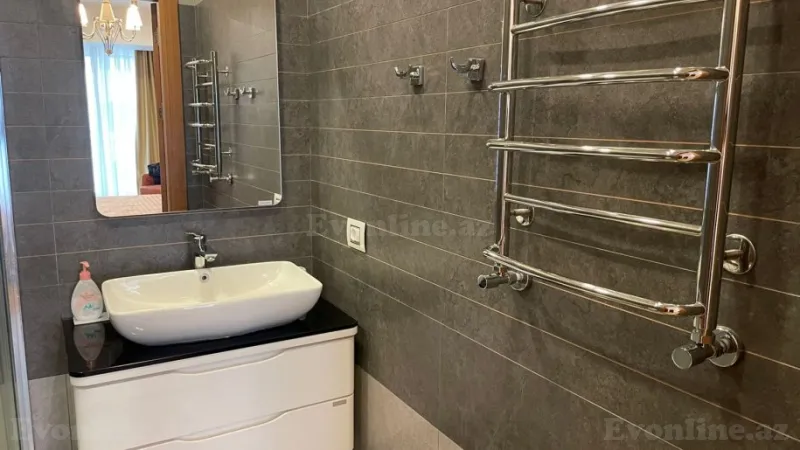 Kirayə verilir 3 otaqlı Mənzil Yeni tikili 191 m² Xətai m. - şəkil 20