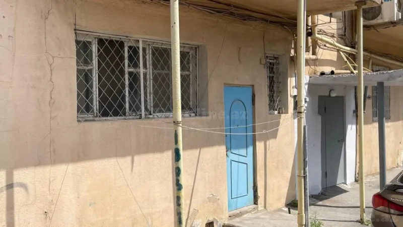 Satılır 2 otaqlı Mənzil Köhnə tikili 35 m² Binəqədi r. - şəkil 2
