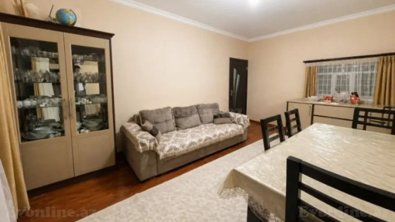 Satılır 3 otaqlı Mənzil Köhnə tikili 65 m² Xalqlar Dostluğu m. - şəkil 2