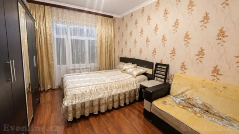 Satılır 3 otaqlı Mənzil Köhnə tikili 65 m² Xalqlar Dostluğu m. - şəkil 3