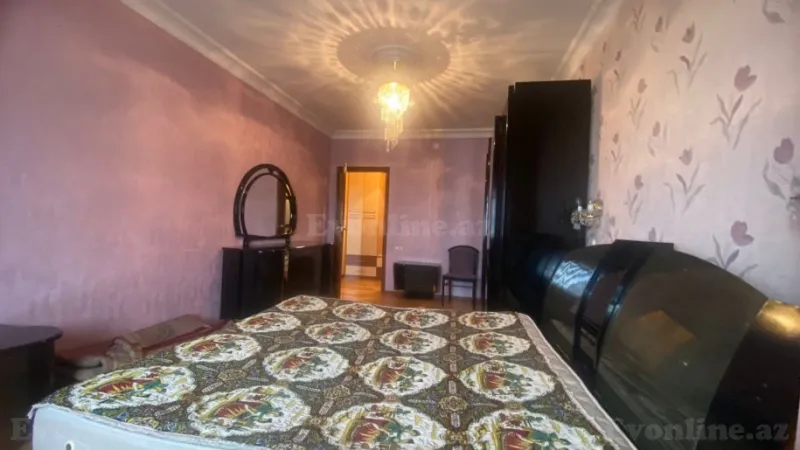 Satılır 4 otaqlı Mənzil Köhnə tikili 105 m² Yasamal - şəkil 5