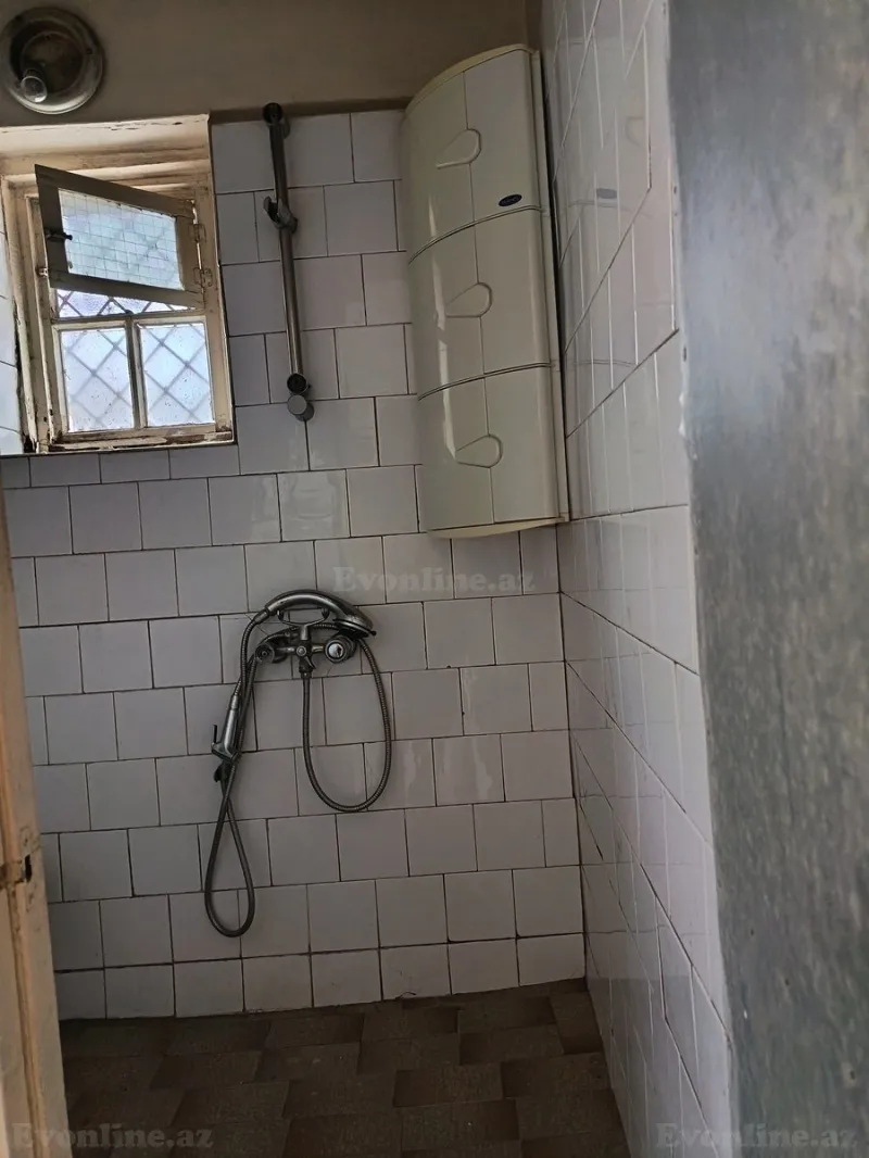 Satılır 2 otaqlı Mənzil Köhnə tikili 50 m² İçərişəhər m. - şəkil 5
