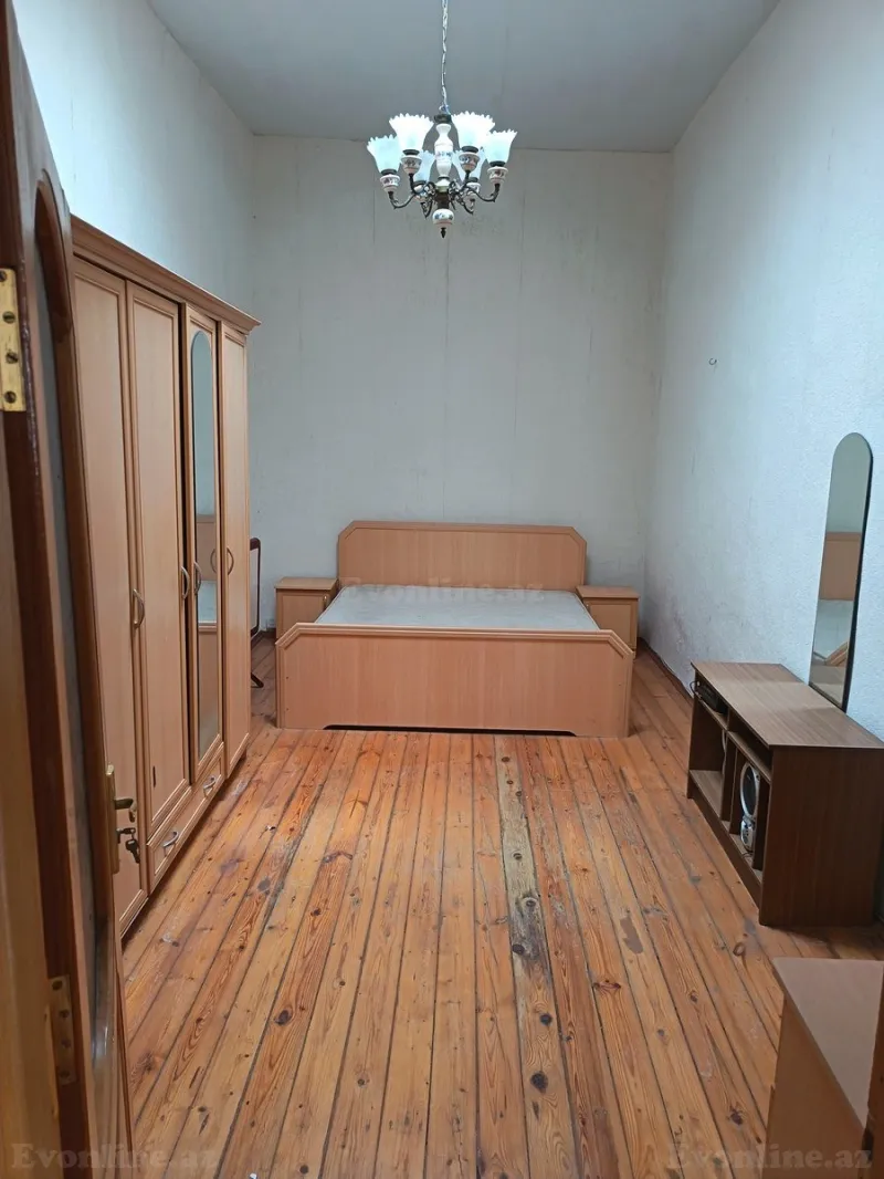 Satılır 2 otaqlı Mənzil Köhnə tikili 50 m² İçərişəhər m. - şəkil 7