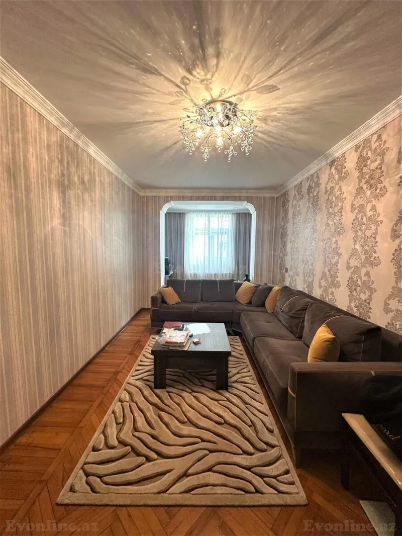 3 otaqlı Mənzil 80 m² Əhmədli Satılır