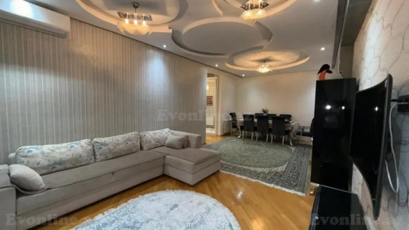 2 otaqlı Mənzil 88 m² 7-ci mikrorayon Satılır
