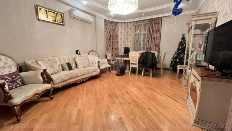 3 otaqlı Mənzil 125 m² Gənclik m. Satılır