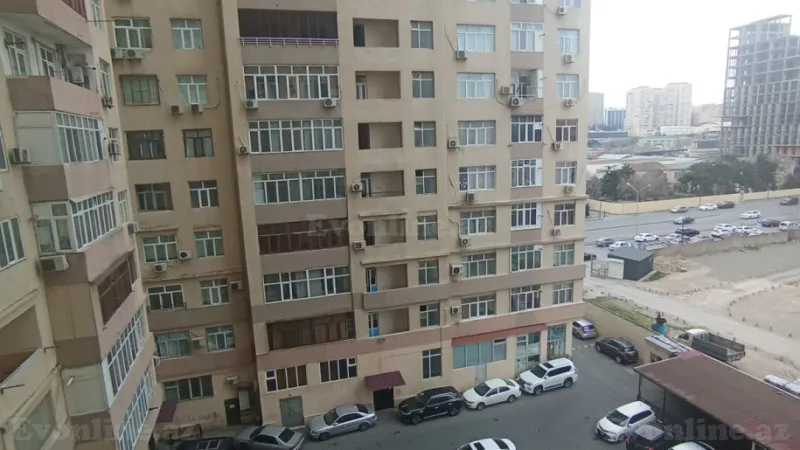 Kirayə verilir 3 otaqlı Mənzil Yeni tikili 132 m² 8 Noyabr m. - şəkil 2