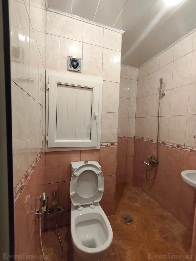 Kirayə verilir 2 otaqlı Mənzil Köhnə tikili 50 m² Gənclik m. - şəkil 17