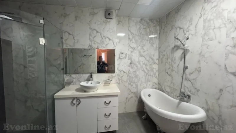 Kirayə verilir 3 otaqlı Mənzil Yeni tikili 100 m² İnşaatçılar m. - şəkil 11