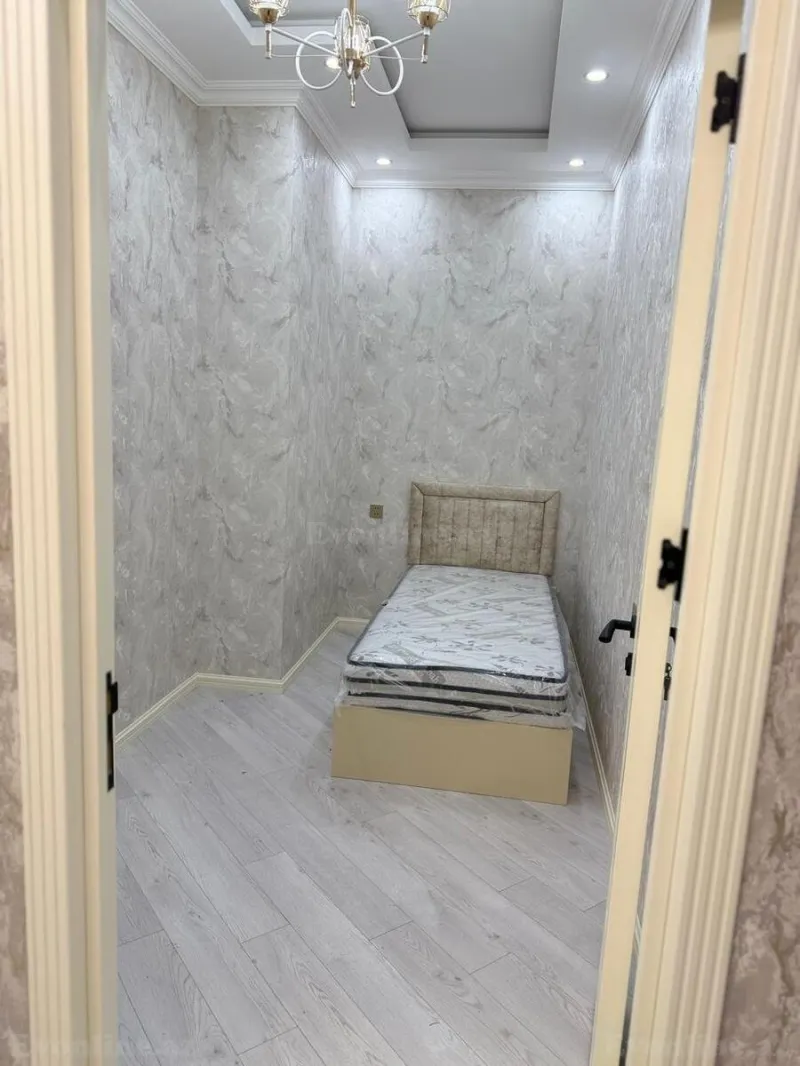 Kirayə verilir 4 otaqlı Mənzil Yeni tikili 130 m² 28 May m. - şəkil 8